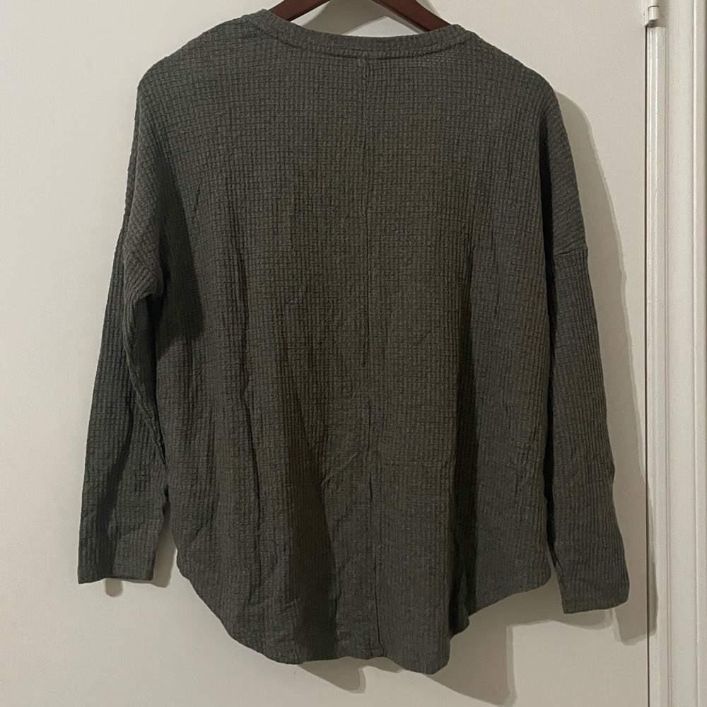 Old Navy LS Plush Waffle Knit Henley Tunic - Olive Green - Small - Picture 2 of 6